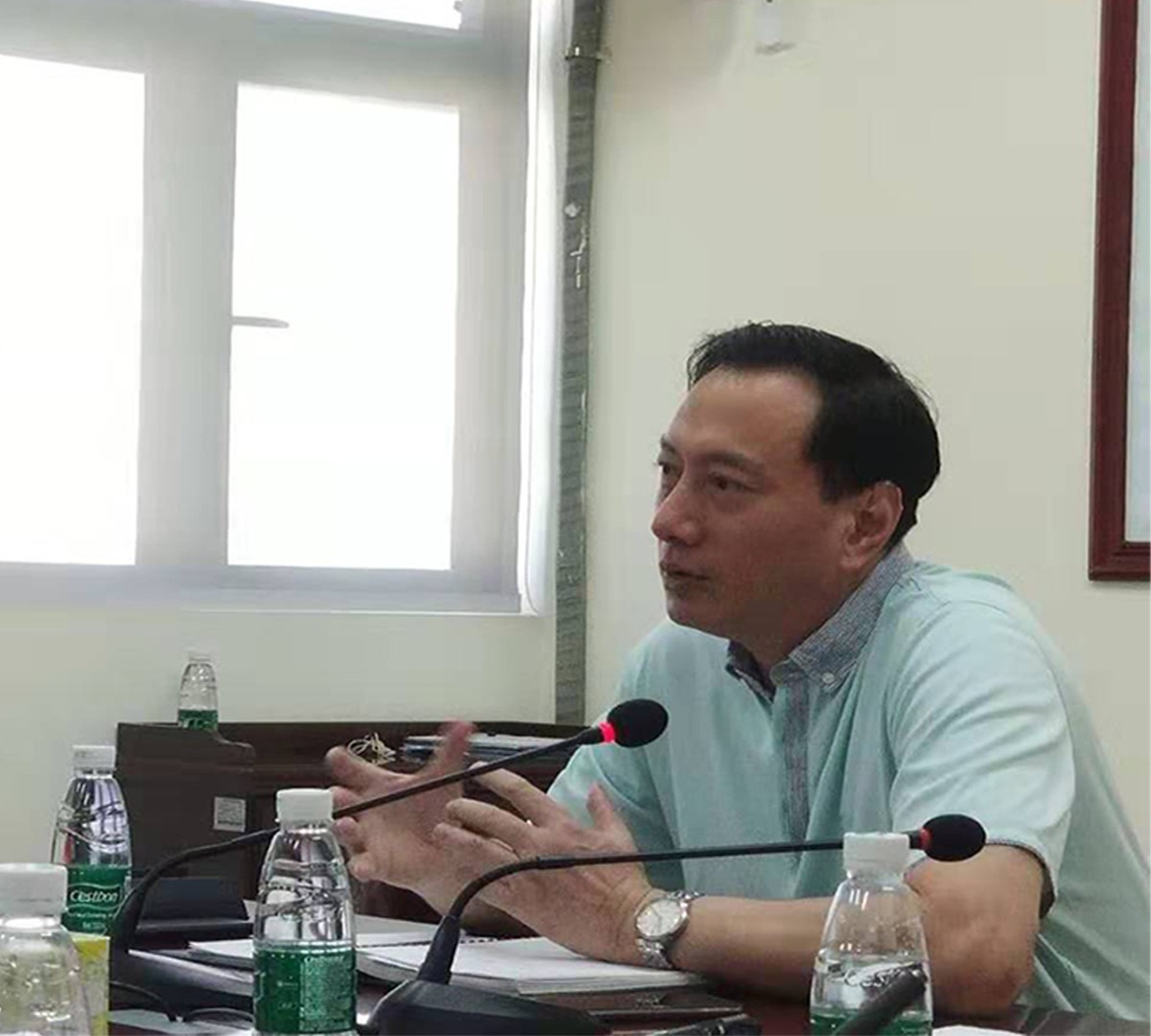 汪涛副院长调整版.jpg 汪涛副院长调整版.jpg