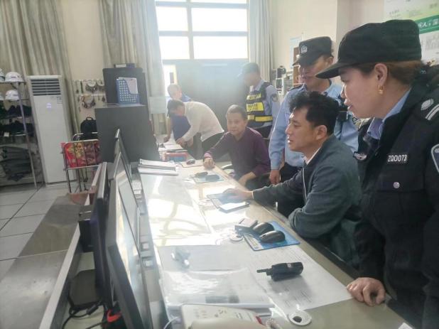 21ebaa3fda7107a71e43a9817184ba6